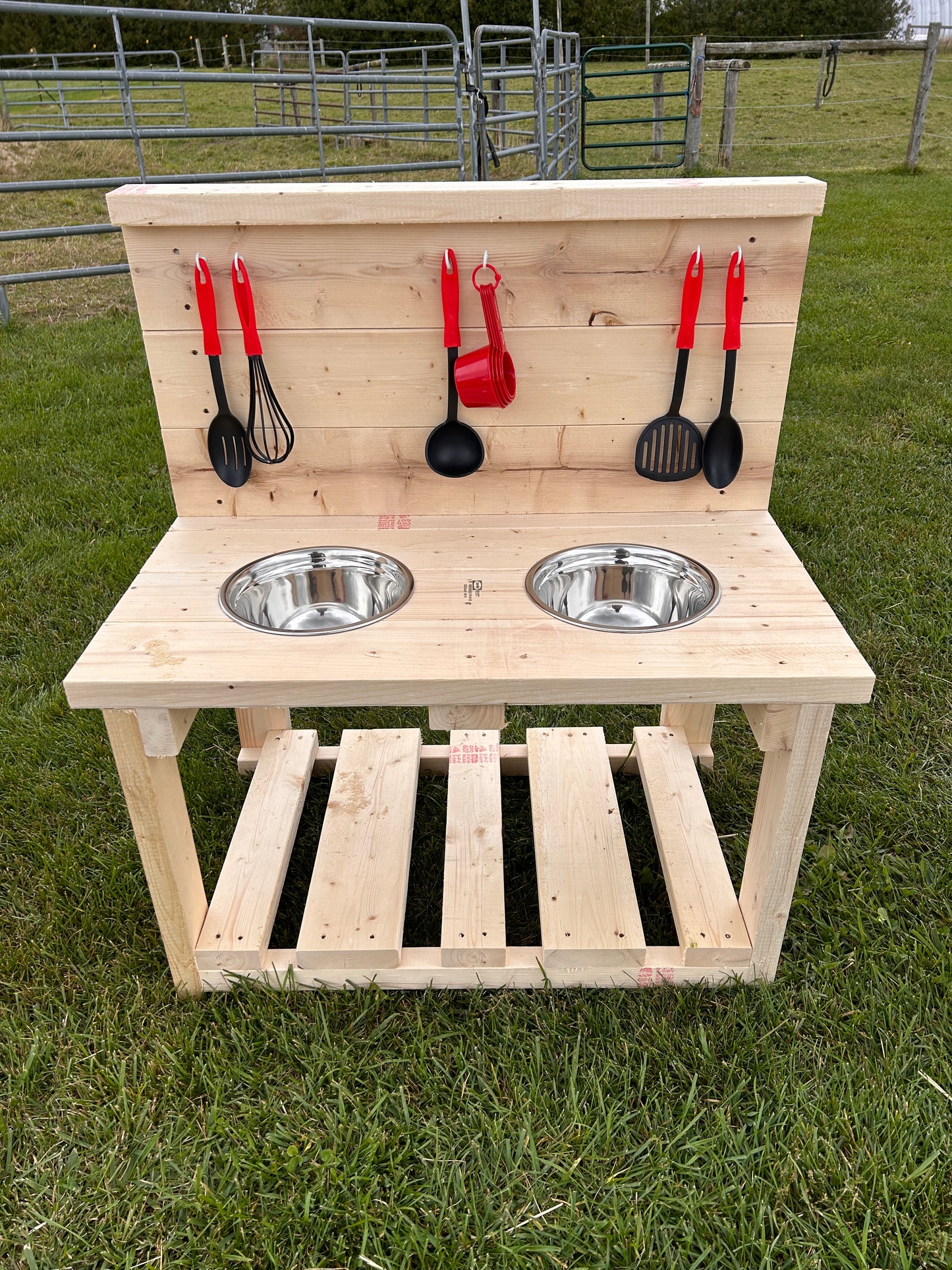 Play tables